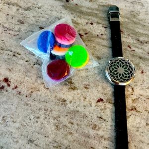 Diffuser bracelet with multiple colours!!